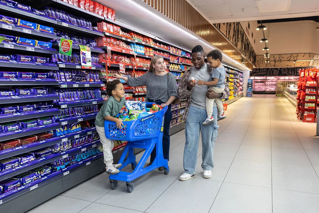 Family shopping with a Redefined trolley Family shopping with a Redefined trolley